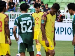 SFC Evaluasi Lini Belakang-Maksimalkan Sisa Putaran Pertama Usai 4 Hasil Buruk