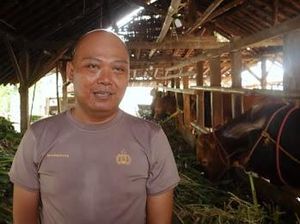 Tebar Manfaat, Polisi Pemalang Aipda Yoga Salurkan Biogas Gratis ke Warga