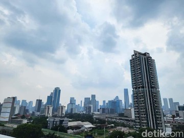 Kualitas Udara Jakarta Terburuk Kedua di Dunia Pagi Tadi, Ini Penyebabnya
