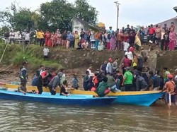 Wanita Hilang Diterkam Buaya di Sungai Lasolo Konawe Utara Ditemukan Tewas Wanita Hilang Diterkam Buaya di Sungai Lasolo Konawe Utara Ditemukan Tewas