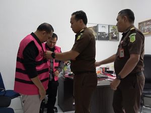 Ketua dan Bendahara PMI OKU Jadi Tersangka Korupsi Dana Hibah Rp 308 Juta Ketua dan Bendahara PMI OKU Jadi Tersangka Korupsi Dana Hibah Rp 308 Juta