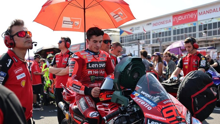 Marc Marquez dipastikan absen di MotoGP Australia dan Malaysia. (REUTERS/Willy Kurniawan) Marc Marquez dipastikan absen di MotoGP Australia dan Malaysia. (REUTERS/Willy Kurniawan)