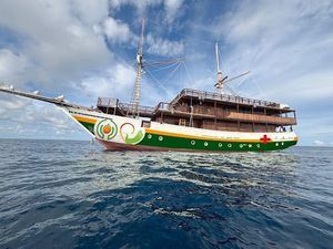 Pelayaran Perdana RSK dr. Lie Dharmawan Bayan Peduli I Targetkan Daerah 3T Pelayaran Perdana RSK dr. Lie Dharmawan Bayan Peduli I Targetkan Daerah 3T