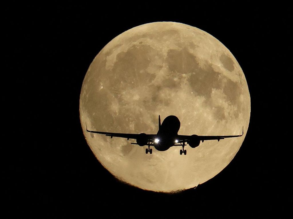 Pesona Harvest Moon, Supermoon Pertama di 2025 Pesona Harvest Moon, Supermoon Pertama di 2025
