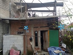 44 Rumah Rusak Diterjang Angin Puting Beliung di Cinere Depok