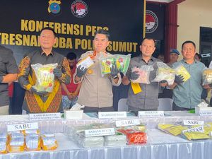 Polda Sumut Amankan 28 Kg Sabu, 4 Pelaku Ditangkap Polda Sumut Amankan 28 Kg Sabu, 4 Pelaku Ditangkap