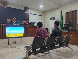 Mahasiswa Penyandera Polisi Saat Demo di Semarang Divonis 2 Bulan 3 Hari Bui Mahasiswa Penyandera Polisi Saat Demo di Semarang Divonis 2 Bulan 3 Hari Bui
