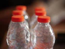 Air Mineral Vs Air Demineral: Sama-sama Air Minum, Apa Sih Bedanya?