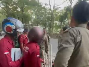 Dinsos Makassar Bongkar Peminta Sumbangan Fiktif, Raup Rp 500 Ribu Sehari Dinsos Makassar Bongkar Peminta Sumbangan Fiktif, Raup Rp 500 Ribu Sehari