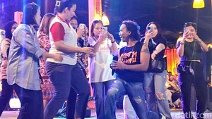 Potret Keseruan Konser Slank di Irau Malinau