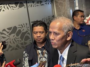 Anggito Abimanyu Bos Baru LPS: Saya Masih Belajar Anggito Abimanyu Bos Baru LPS: Saya Masih Belajar