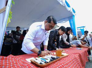 Menteri Ekraf Resmikan Sekolah Garuda di Kalsel, Dukung Pendidikan di Daerah