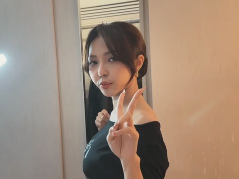 Meyden jelang pernikahan.