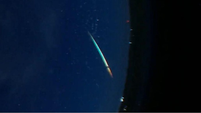 Meteor Jatuh ke Laut, Mungkinkah Picu Tsunami Dahsyat?