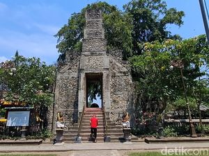 Menapak Jejak Moksa Prabu Jayabaya di Tanah Kediri Menapak Jejak Moksa Prabu Jayabaya di Tanah Kediri