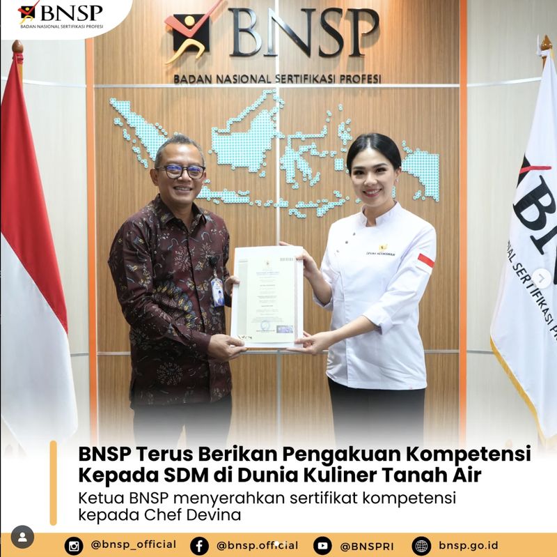 Profil Devina Hermawan