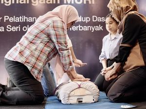 Siloam Hospitals Raih Rekor MURI, Pelatihan BHD Diikuti Lebih dari 9 Ribu Orang Siloam Hospitals Raih Rekor MURI, Pelatihan BHD Diikuti Lebih dari 9 Ribu Orang