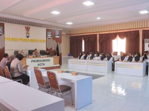 50 Relawan Ikuti Pembekalan SPPG Kemala Bhayangkari Probolinggo Kota 50 Relawan Ikuti Pembekalan SPPG Kemala Bhayangkari Probolinggo Kota