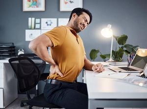 5 Cara Redakan Pegal Linu hingga Encok Setelah Beraktivitas Seharian 5 Cara Redakan Pegal Linu hingga Encok Setelah Beraktivitas Seharian