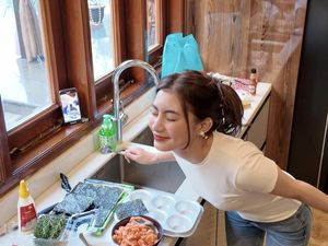 Potret Cantik Selebgram Inka Andestha, Foodies yang Jago Masak!
