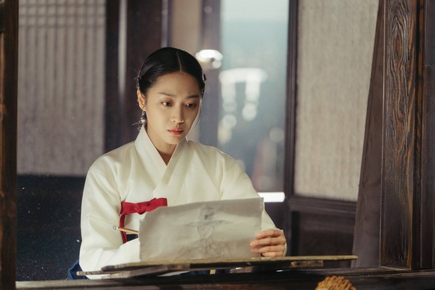 Di drama Dear Hongrang, Jo Bo Ah berperan sebagai Jae Yi. Jae Yi merupakan kakak tiri yang sangat menyayangi Hongrang bahkan terus mencarinya. Ketika Hongrang kembali, justru dia mencurigainya.