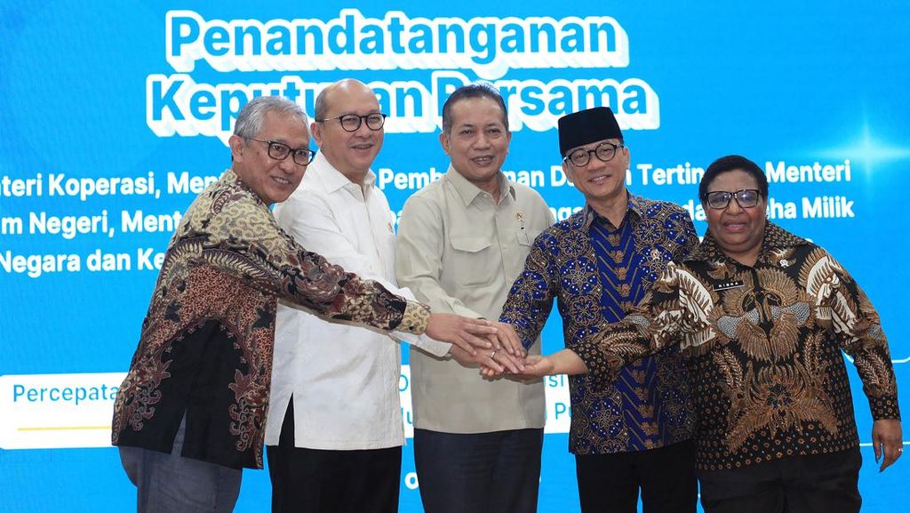 SKB Diteken, Pemerintah Percepat Pembangunan Koperasi Desa/Kelurahan SKB Diteken, Pemerintah Percepat Pembangunan Koperasi Desa/Kelurahan