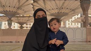 Paula Verhoeven Sampaikan Ucapan Ultah Haru untuk Anak
