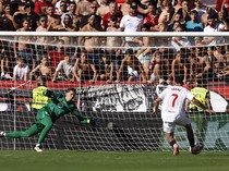 Szczesny: Barcelona Mengkhawatirkan