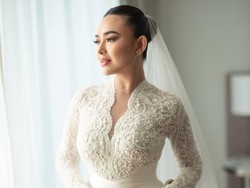 Amanda Manopo Tampil Menawan dengan Gaun Pengantin Tema Putih