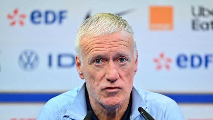 CLAIREFONTAINE-EN-YVELINES, FRANCE - OCTOBER 06: Didier Deschamps, head coach of France, speaks during a press conference ahead of FIFA World Cup 2026 Qualifying match between France and Azerbaijan in Clairefontaine-en-Yvelines, southwest of Paris on October 6, 2025. (Photo by Mustafa Yalcin/Anadolu via Getty Images)