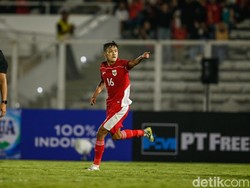 Janji John Herdman Jaga Pemain-pemain Muda Indonesia