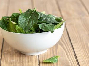 10 Makanan Kaya Antioksidan Biar Tubuh Enggak Gampang Sakit