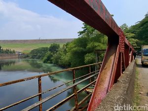 Jejak Bos Minimarket Lempar Jasad Dina di Jembatan Merah Purwakarta