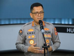 3 Brimob Penumpang Rantis Pelindas Affan Disanksi Etika, Wajib Minta Maaf 3 Brimob Penumpang Rantis Pelindas Affan Disanksi Etika, Wajib Minta Maaf