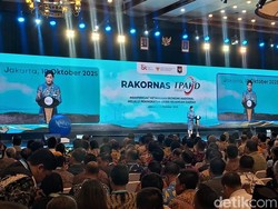 OJK Sebut Kredit Rp 46,7 T Dikucurkan buat Lawan Rentenir