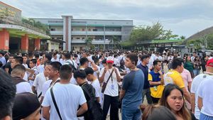 Kepanikan Warga Filipina Diguncang Gempa M 7,4