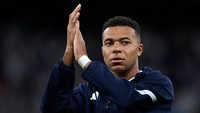 Kylian Mbappe turut terhenti di 11 laga beruntun pada awal musim ini (Getty Images/Diego Souto) Kylian Mbappe turut terhenti di 11 laga beruntun pada awal musim ini (Getty Images/Diego Souto)