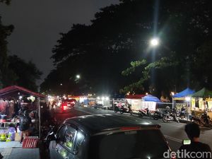 Kala PKL di UGM Pusingkan Rektor hingga Sambat ke Menteri Kala PKL di UGM Pusingkan Rektor hingga Sambat ke Menteri