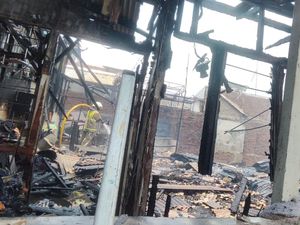 5 Rumah di Tambora Terbakar, Pria ODGJ Tewas Diduga Terkunci di Kamar