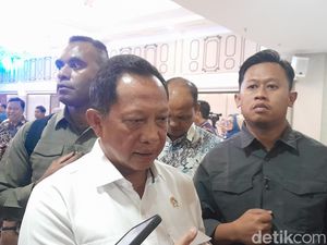 Mendagri Tito Tegaskan Jasa Konsultan PBG Tak Ada: Saya Baru Dengar di Sumut Mendagri Tito Tegaskan Jasa Konsultan PBG Tak Ada: Saya Baru Dengar di Sumut