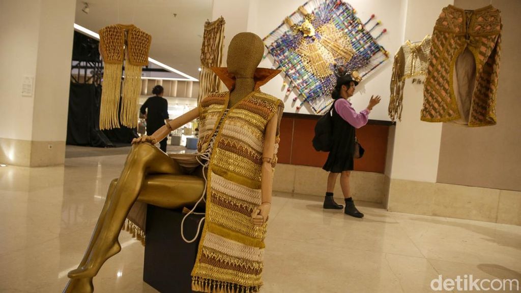 Merangkai Harmoni Manusia dan Alam Lewat Karya Seni Merangkai Harmoni Manusia dan Alam Lewat Karya Seni