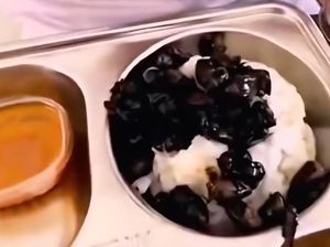 Viral Siswa SMP di Gunungkidul Makan Putul Bareng MBG, Begini Kisahnya