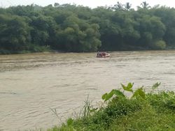 Video: Sirene Sungai Cisadane Tangerang Meraung, Warga Diminta Siaga Banjir