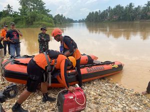 Nenek Ruminah Tenggelam Saat Wudu di Tepi Sungai Limun, Tim SAR Diturunkan