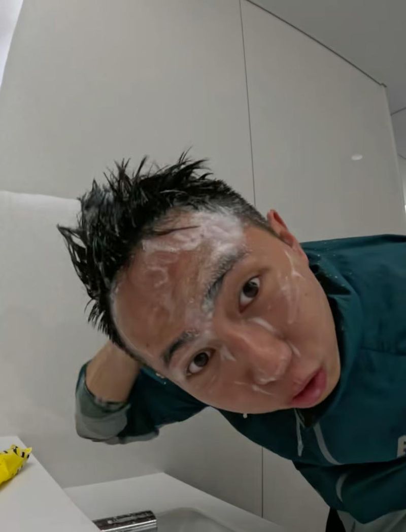Turis China Minta Minum hingga Habiskan Sampel Makanan di Jepang, Berujung Dikritik.