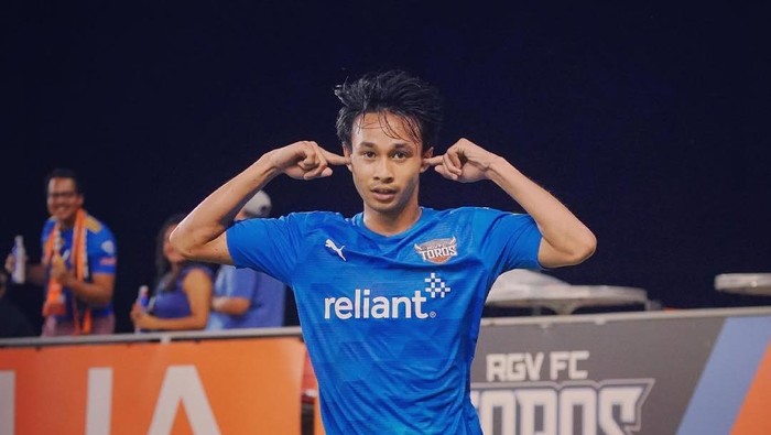 Wan Kuzain