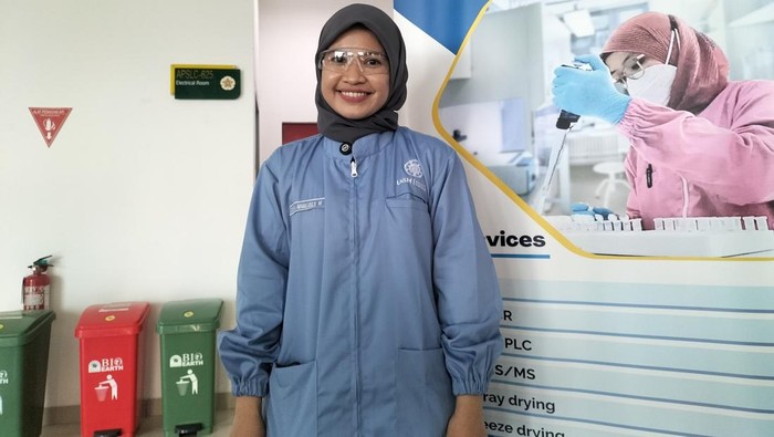 Kisah Eka Noviana, Dari Dosen Farmasi UGM Hingga Jadi Ilmuwan Top Dunia