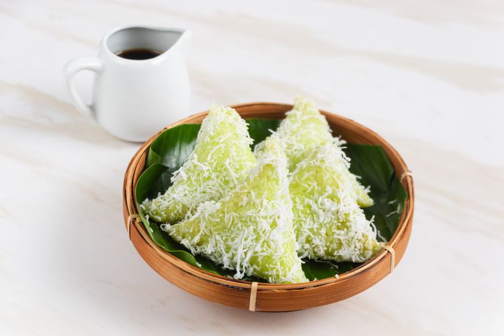 Jajanan pasar.