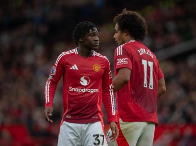 Zirkzee dan Mainoo Menuju Jalan Keluar MU