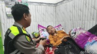 Tekad Rosi Meski Kaki Diamputasi tapi Tetap Ingin Mondok di Al Khoziny